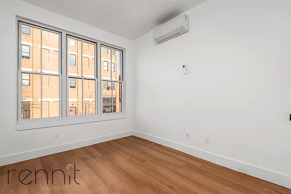 Rented by Rennit Inc. | media 24