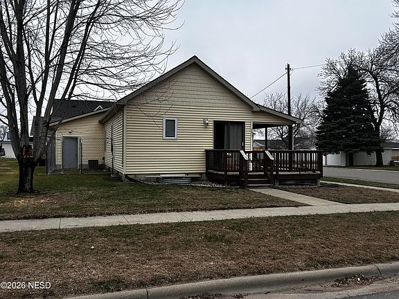 2nd image of 301 W 5th Ave