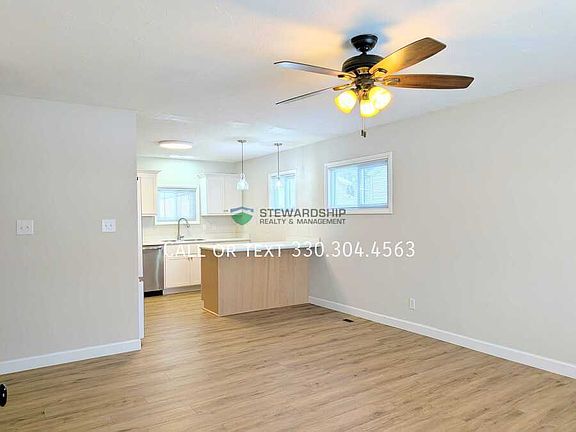 4th image of 2881 Archwood Pl