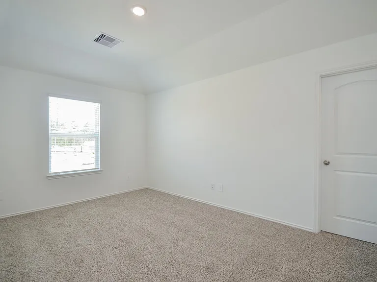 5778 Hampton Valley Dr — Photo 15