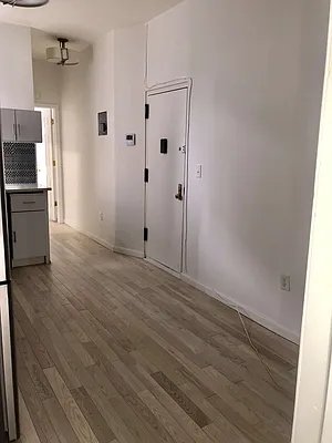 Rented by Smart City Real Estate LLC | media 15