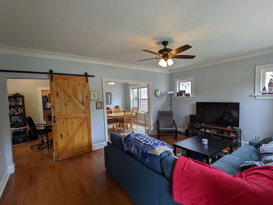 1st image of 2110 McCausland Ave Floor 1