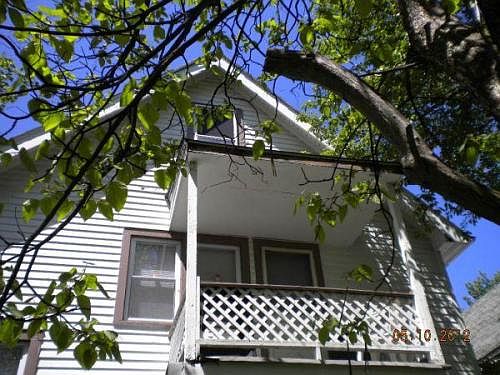 2nd image of 3285 E 116th St
