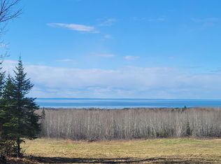 10 Voyageur Rd, Cornucopia, WI 54827