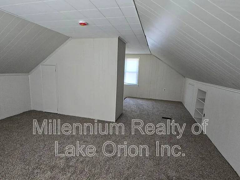 136 W Princeton Ave — Photo 27