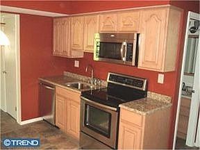 3rd image of 1313 Pine Cir