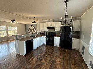 39 Laryn Ln, Eastman, GA 31023