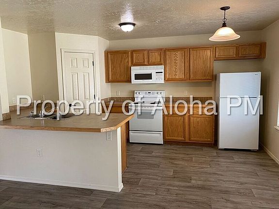 4th image of 1029 W Pine Ave APT 1