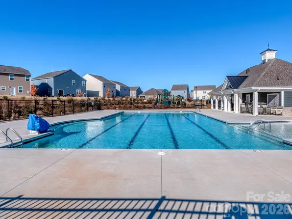 1843 Vanderlyn St, Monroe, NC 28112