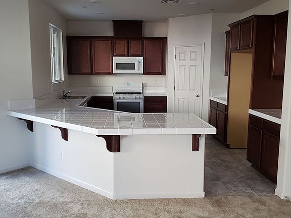3rd image of 5230 Sea Glass Way