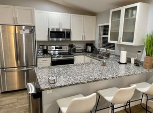 601 N East St, Lake Worth, FL 33460
