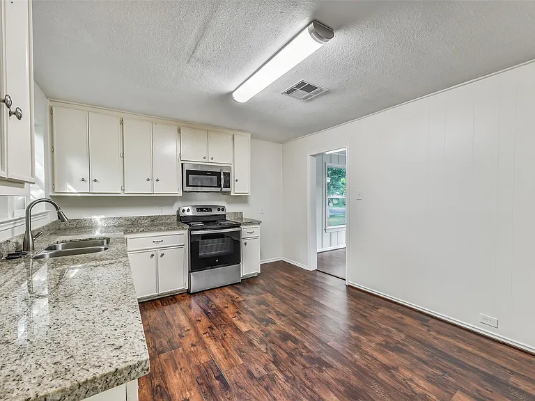 809 Chestnut St — Photo 9