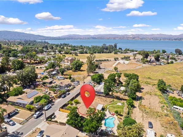 33208 Maiden Ln, Lake Elsinore, CA 92530