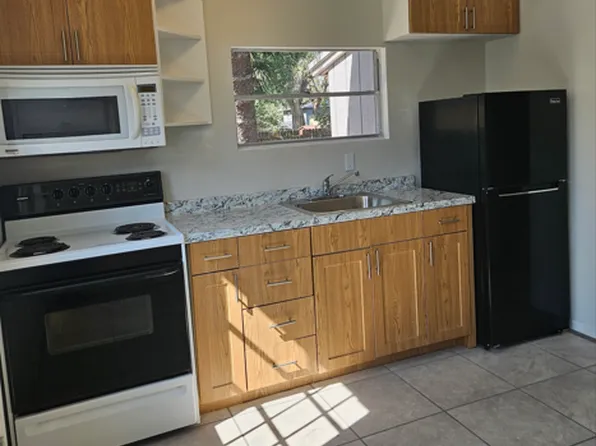 3710 E Flora St, Tampa, FL