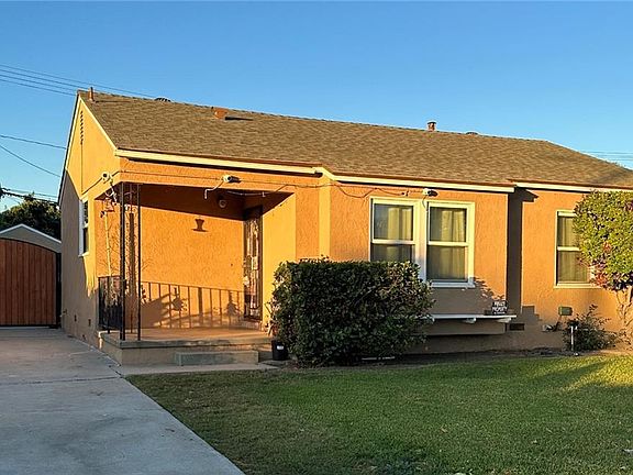 Front of the house with driveway