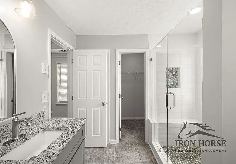 379 Beech Hollow Trl — Photo 20