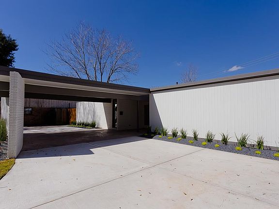 3rd image of 4710 Omeara Dr