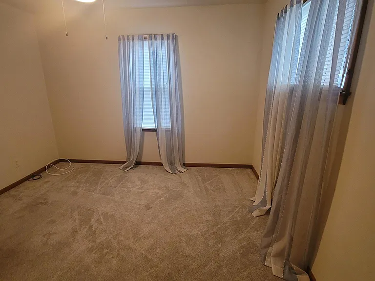 1505 N Sheridan Ave — Photo 6