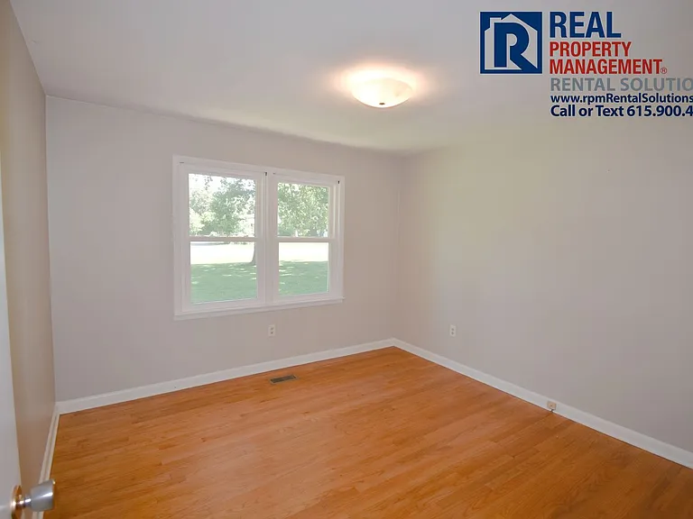 1460 Compton Rd — Photo 21
