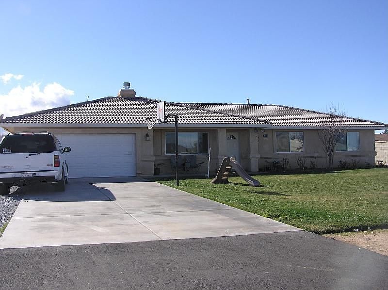 1st image of 7502 Corona Ave