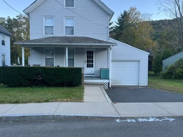 27 Maple Ave, Chester, MA 01011