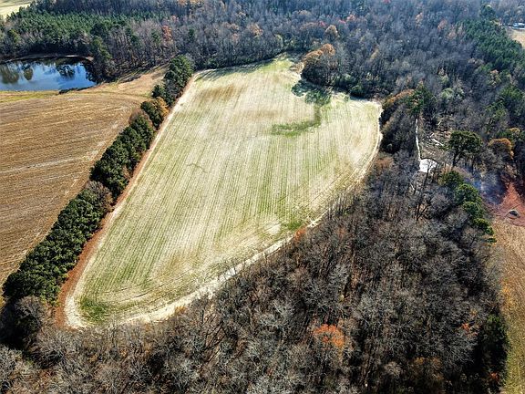 Enjoyed all of your outdoor recreations with privacy and security. 