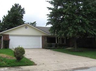 1704 Carrie Pl, Springdale, AR 72762