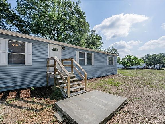 4th image of 39723 Pretty Pond Rd