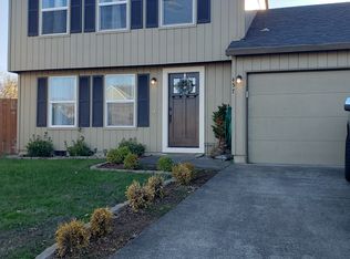 457 Paulus Ct, Woodburn, OR 97071