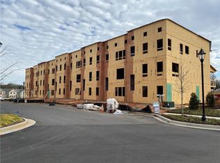 817 Branson St, Lawrenceville, GA 30046