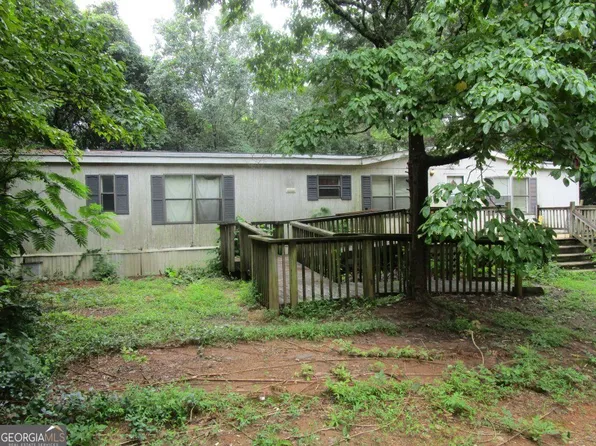 5287 Price Rd, Gainesville, GA 30506