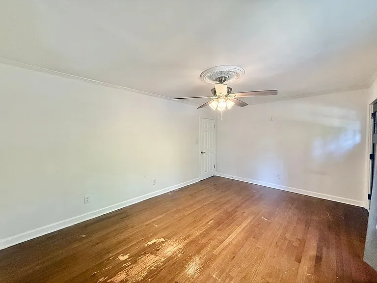 242 Pecan Rd — Photo 9