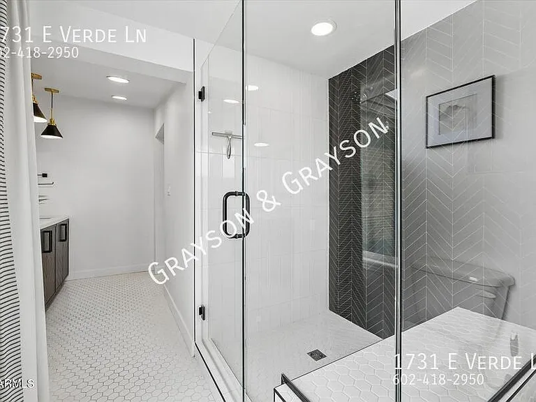 1731 E Verde Ln — Photo 11