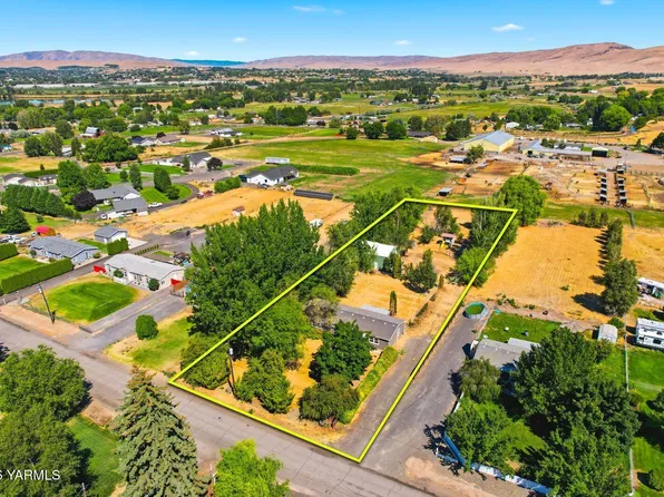 251 Wise Acre Rd, Yakima, WA 98901