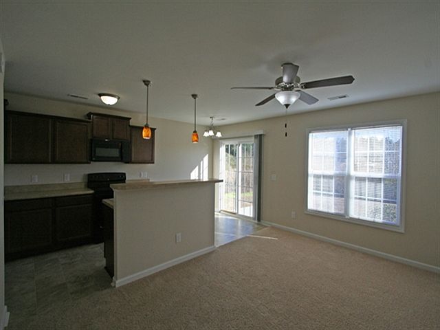 2nd image of 3801 Anuhea St