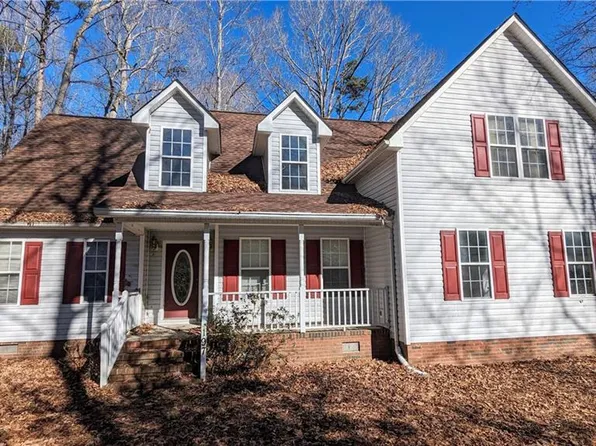 197 Sabins Estates Dr, Rougemont, NC 27572