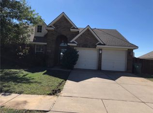 233 Highmeadow Rd, Aubrey, TX 76227
