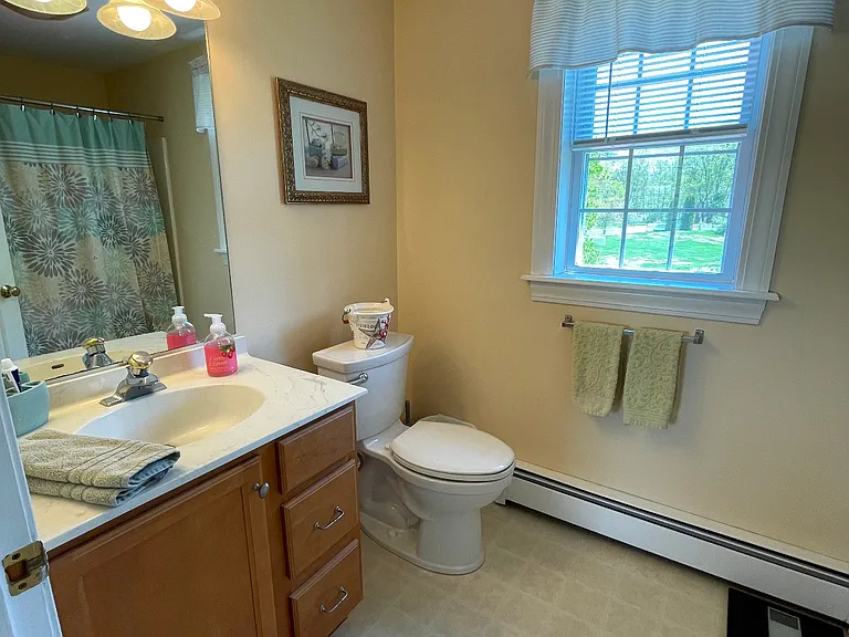 11 Beachwood Ave — Photo 20