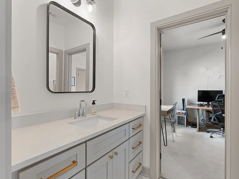 516 Shanti Dr — Photo 26