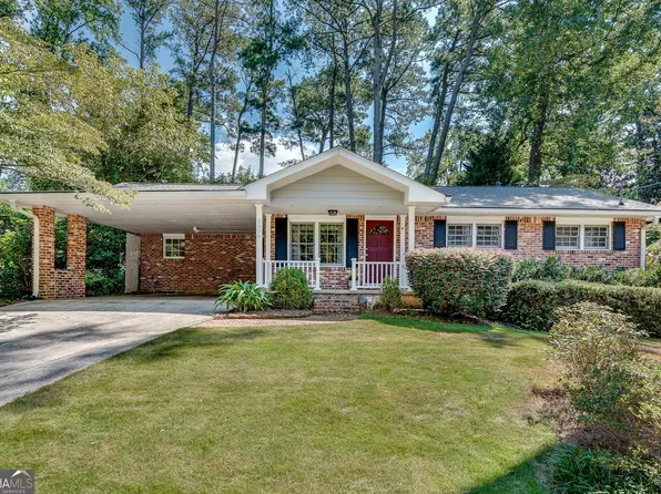 2909 Harcourt Dr, Decatur, GA 30033
