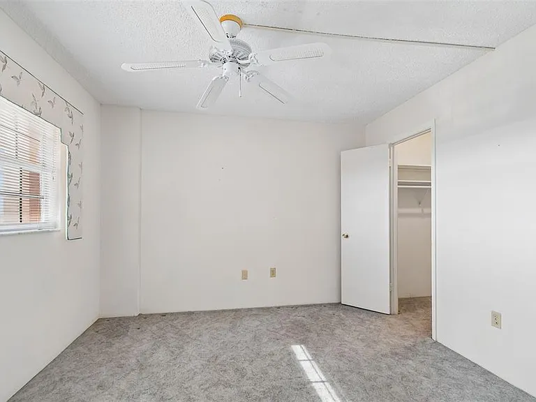 6960 20th Ave N #501 — Photo 37