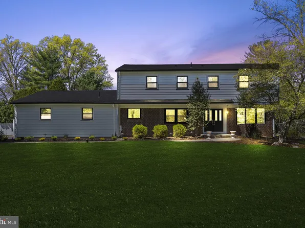 183 Spring Beauty Dr, Lawrence Township, NJ 08648