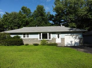 13 Merryhill Rd, Wynantskill, NY 12198
