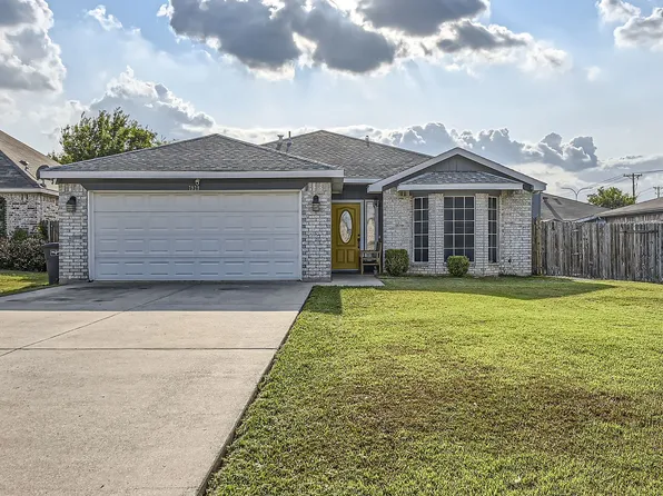 7929 Buttonwood Dr, Fort Worth, TX 76137
