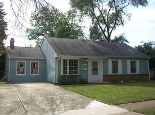 511 Berkley Pl, Streamwood, IL