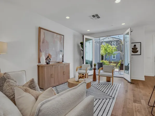 1325 Bloom Ln, Morgan Hill, CA 95037