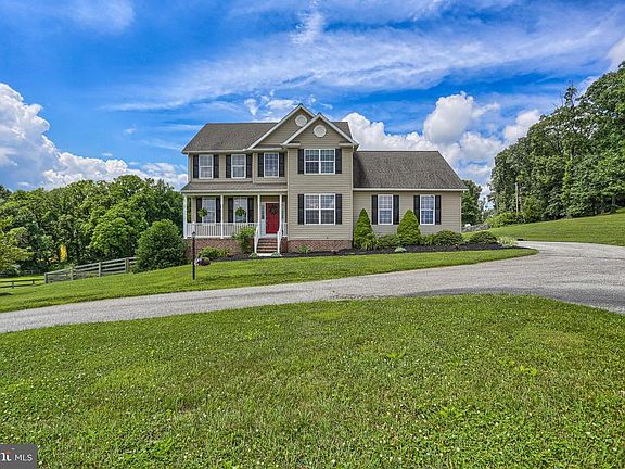 2nd image of 5119 Blue Hill Rd