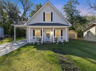 223 Hurley Ave, Gladewater, TX 75647