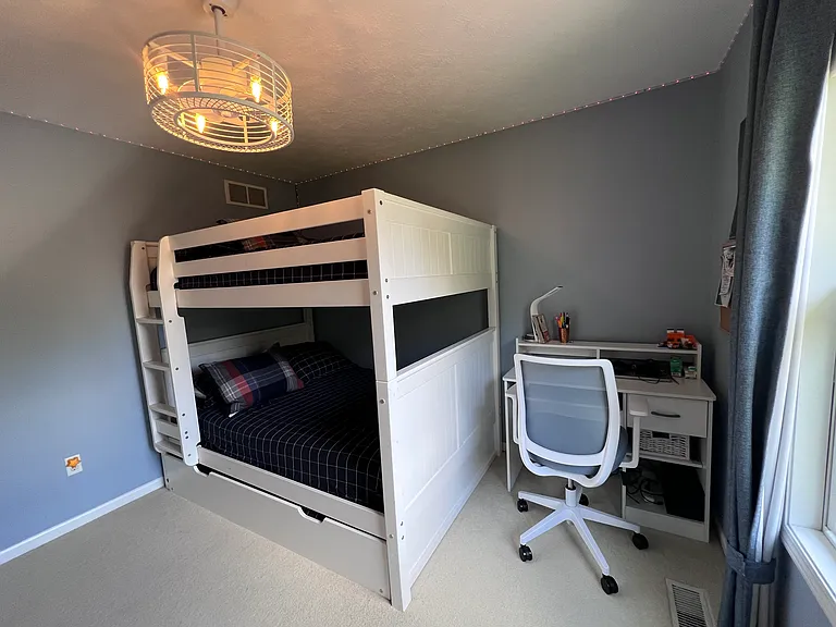 Children's bedroom