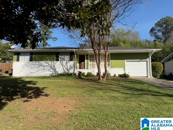 1072 Alford Ave, Hoover, AL 35226